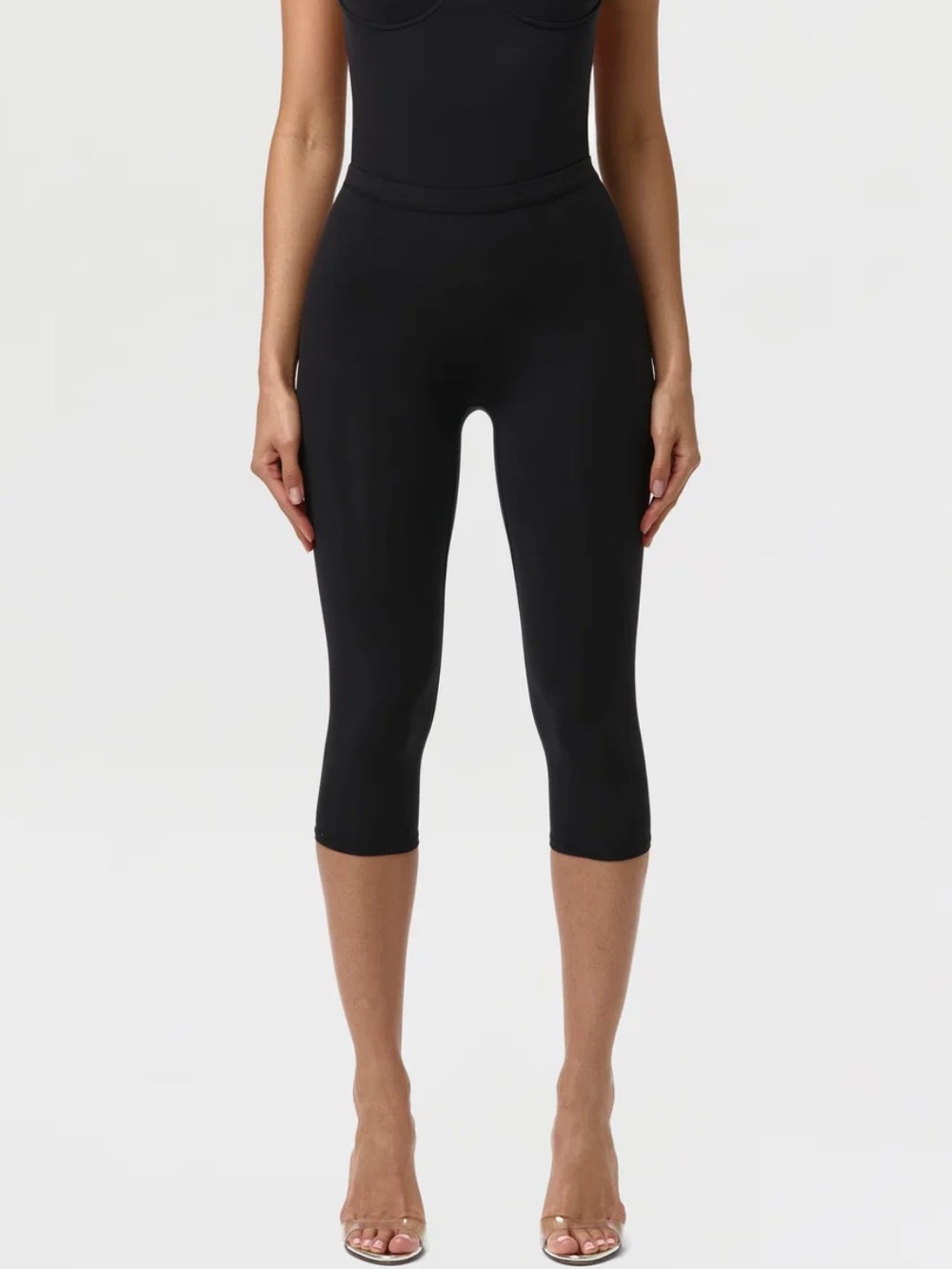 NWT Naked Wardrobe Black Capri Pants